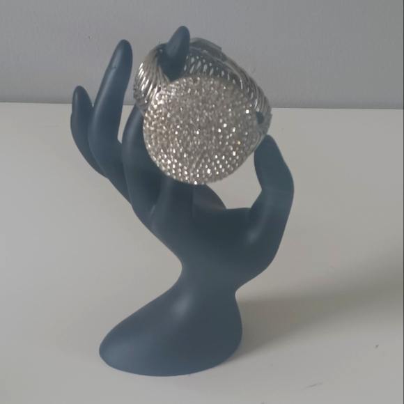 *NEW* Rhinestone Cuff Bracelet - Picture 3 of 5
